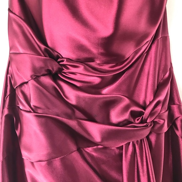 Jessica McClinton prom dress - Picture 2 of 7